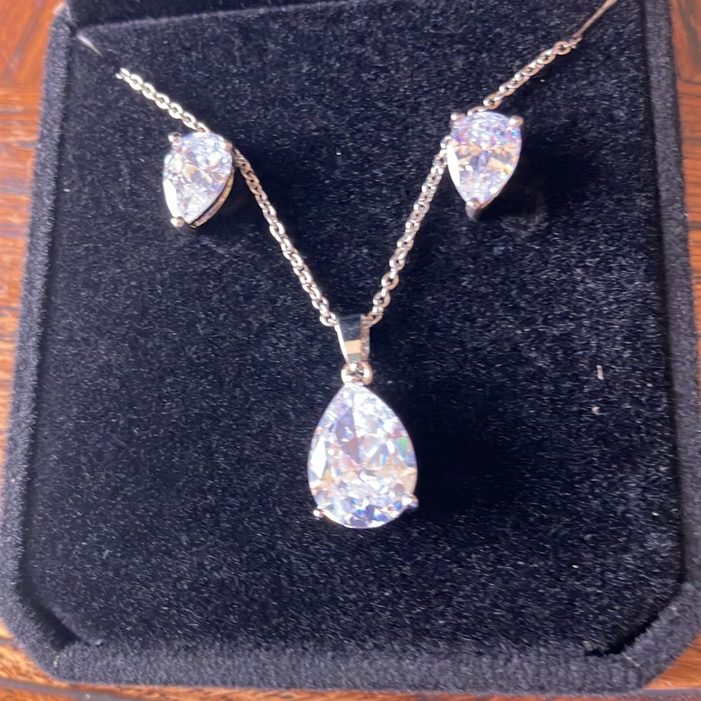 Pear shaped cubic zirconia necklace, and matching earrings, silver